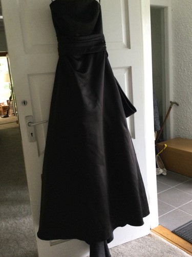 Black straplesss bridesmaids