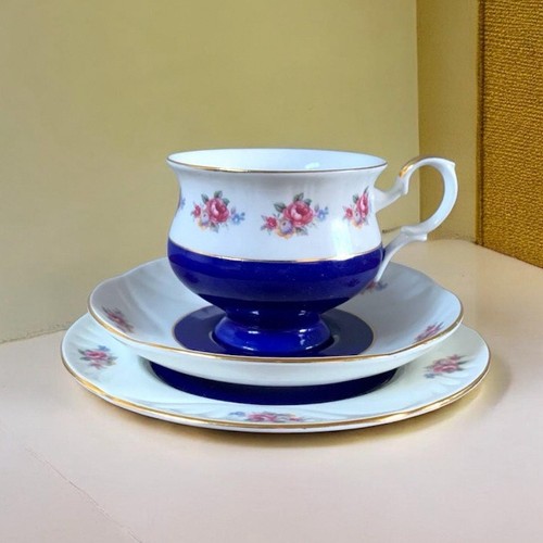Beautiful crown staffordshire - beautiful,
