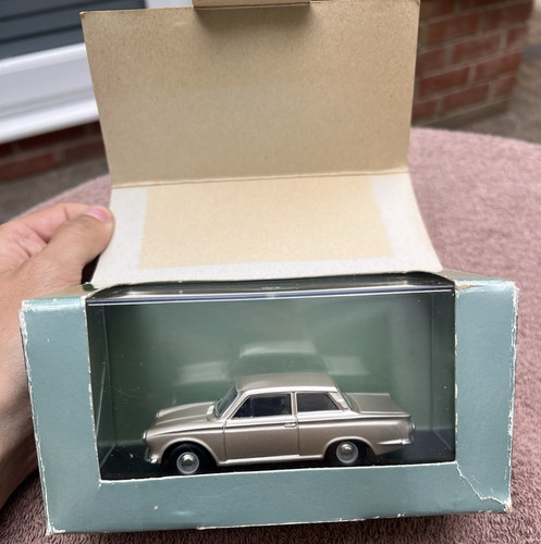 Vanguards ford cortina - vanguards, mk1