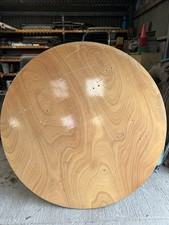 6ft Round Banquet Table no