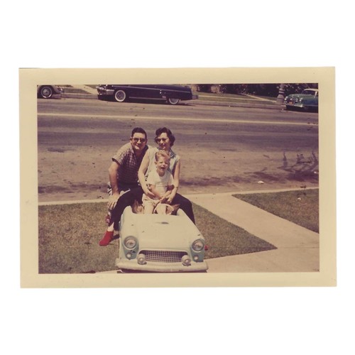 Vintage color snapshot photo - color,