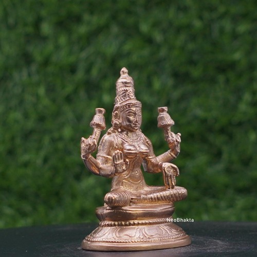 Lakshmi idol 8cm handmade - 8cm,