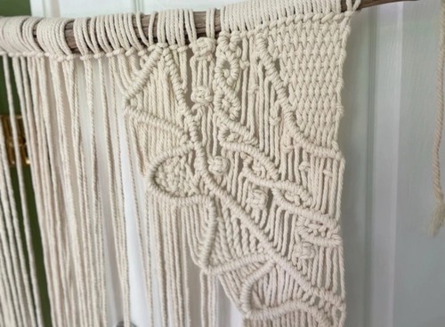 Large macrame wall hanging - large,