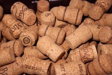 150 Mixed Used Sparkling wine / Champagne Bottle Corks