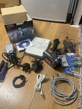 Hitachi DZ-HS300E Hybrid DVD HDD (built-in) SD Camcorder With Box & manual