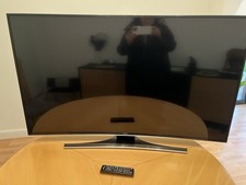 Samsung Curved TV In Full