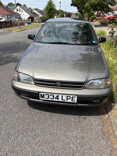 Toyota carina good - in,