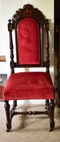 Red velvet chair oak - , throne