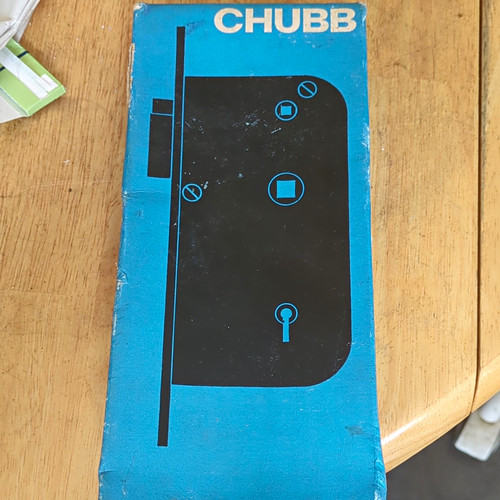 Chubb mortice locking - chubb, latch