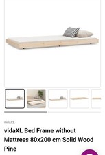 Wooden wheeled trundle bed New