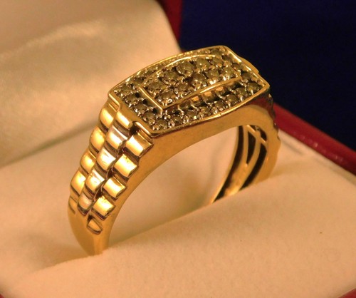 Mens 9ct gold diamond watch - 9ct,