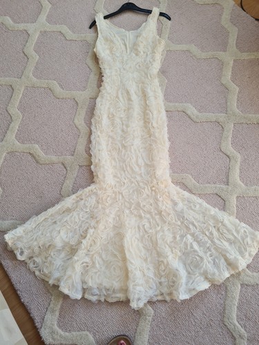 Stunning cream very - stunning,
