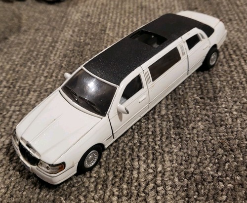 1999 lincoln town car - car, stretch