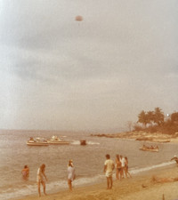 1970s Beach Scene Women Men