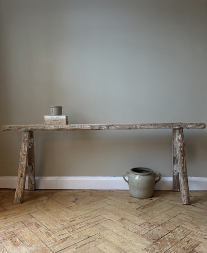 Primitive antique elm - , pig