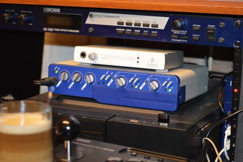 Focusrite digidesign mbox 2 - /,