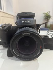 Sony Cyber-shot DSC-R1 10.3MP Digital Camera Black with Charger, Case, Spare Bat