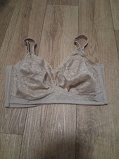 Ladies Bra 38E, Berlei,  non Wired and non Padded