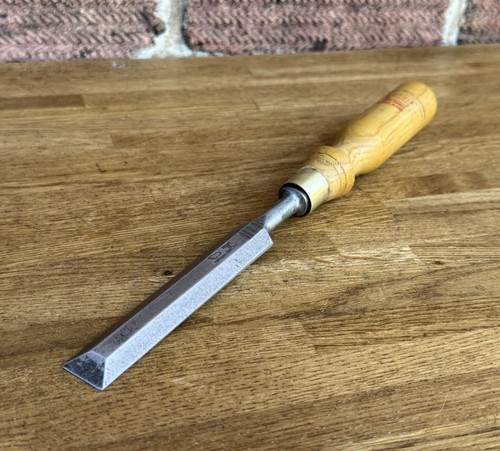 Vintage footprint bevel - vintage,