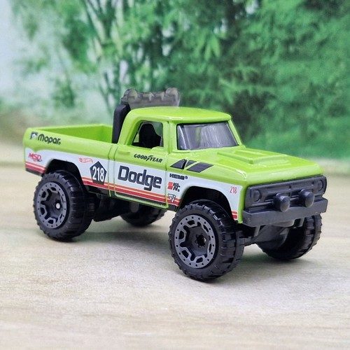 Hot wheels dodge - '70,