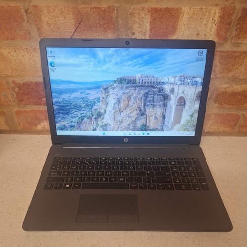 255 laptop amd - g7, 15.6"