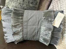 BNWT Kylie Minogue IONIA