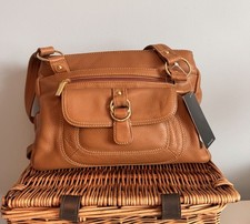 BNWT Stone Mountain Leather