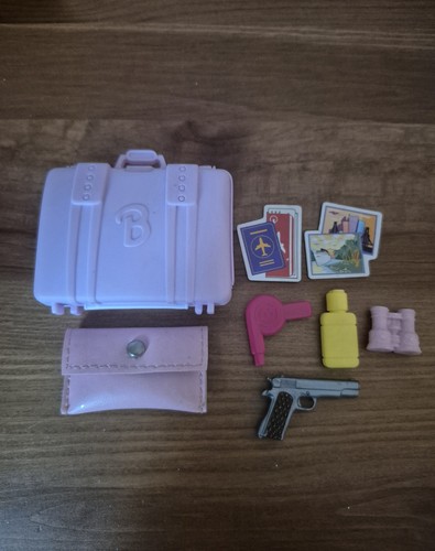 Vintage barbie dolls suitcase - barbie,