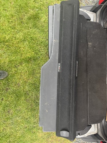 Genuine land rover discovery - land,