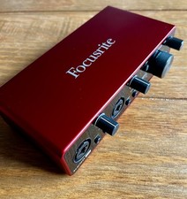 Focusrite Scarlett 2i2 3rd Generation USB Audio Interface - Excellent Condition