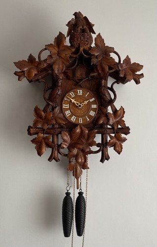 Antique black forest - black,