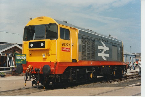 Railway train photograph class - railway,