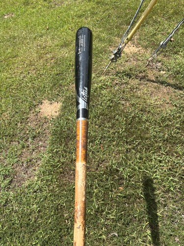 Baseball equipment bundle - baseball,