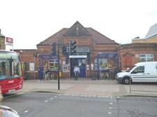 Photo A2 Tooting station