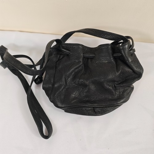 Arrogance vintage black - vintage,