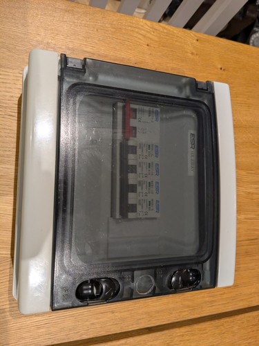 Esr ip65 garage - garage, x