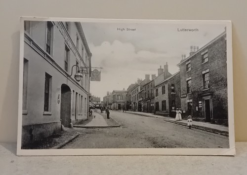 Old inn street - inn, scene