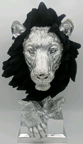 Detailed silver black - detailed,
