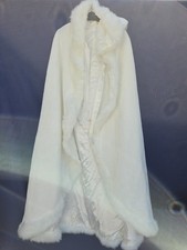 Long Bridal Cloak Faux Fur