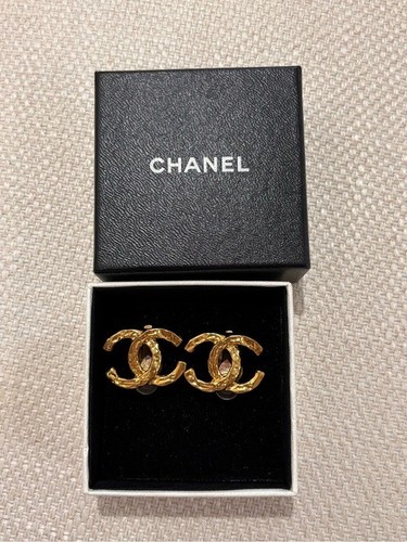 Authentic chanel 90s gold - authentic,