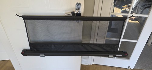 Volvo v90 load net - volvo, dog