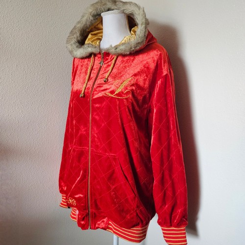 Lrg opulence red velvet - of,
