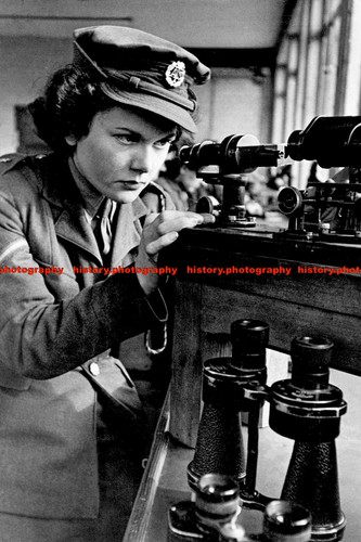 F009881 ats girl - girl, ww2
