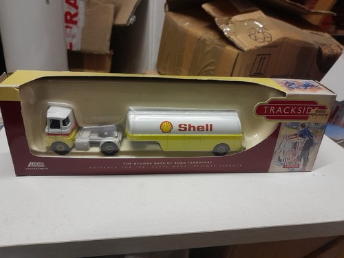 Model trucks railways - /,