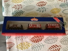 Bachmann 37-075L OO Gauge Set of 3 Po Wagons Modelzone Exclusive