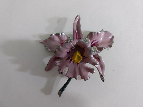 Chanel lavender orchid - lavender,