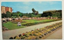 SKEGNESS SUNCASTLE & GARDENS UNUSED POSTCARD BY A. J. HOWARD. 1960/70s.