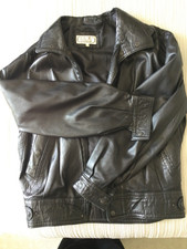 VINTAGE MENS LEATHER BOMBER