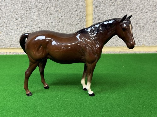 Royal dalton horse figurine - royal,