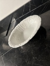 Wedgwood Countryware Bone China Serving Bowl – Discontinued Pattern